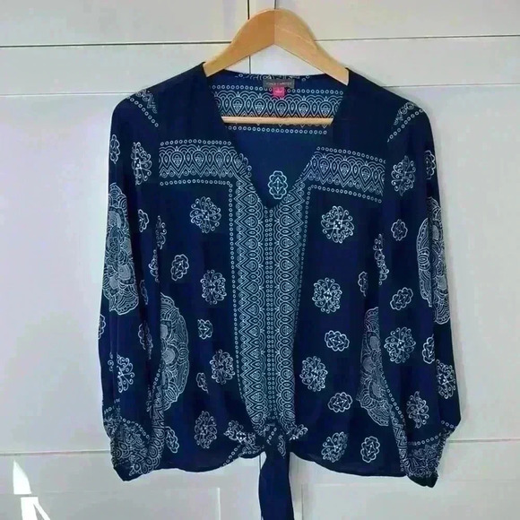 Vince Cumato Boho style Navy Blue with Tie in front size Small 3/4 sleeve - Picture 1 of 13